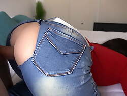WHAT ASS! I fuck my stepsister's best friend through ripped jeans